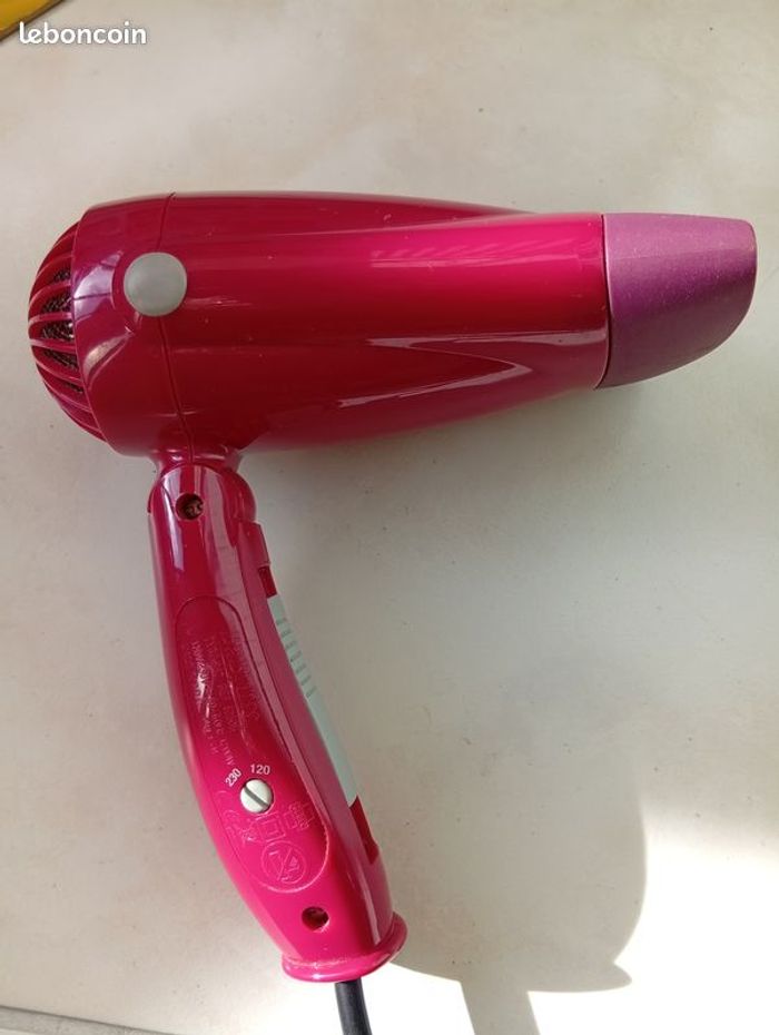 Sèche-cheveux pliable Babyliss