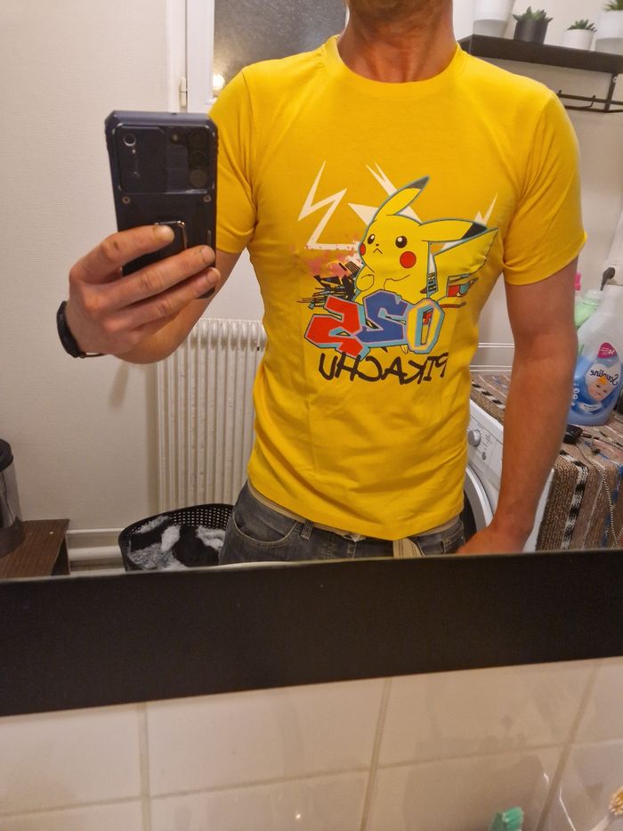 Tee-shirt pokémon