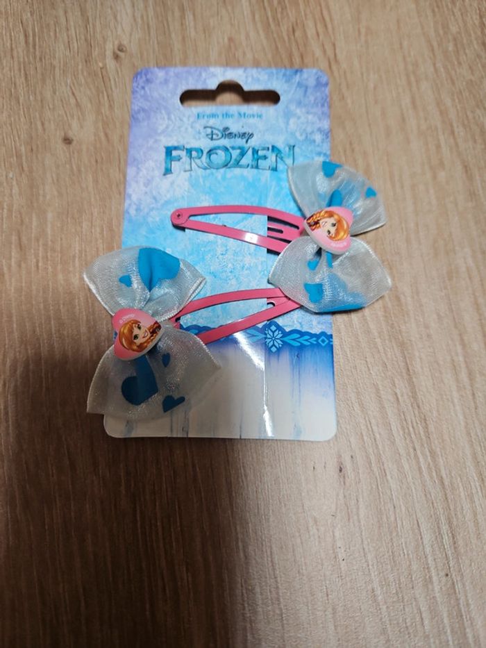 Lot de 2 barrettes reine des neiges - photo numéro 2