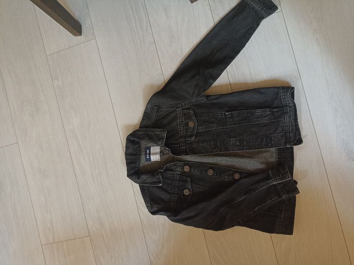 Doudoune et veste en jeans a vendre idéals pour la rentrée - photo numéro 2
