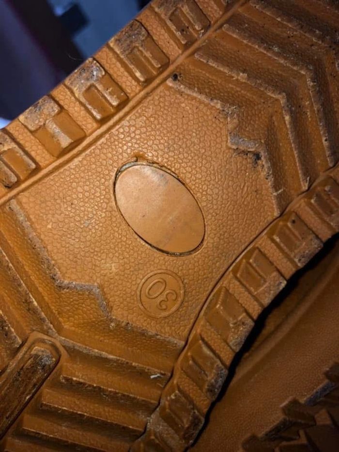 Bottes fille taille 30 - photo numéro 2