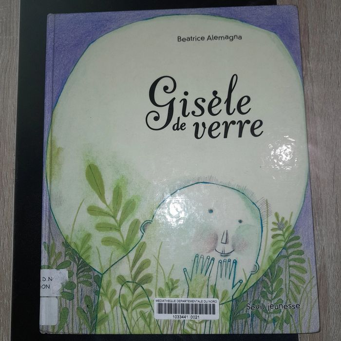 album cartonné Gisèle de verre