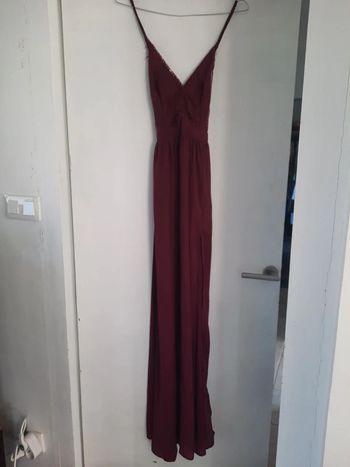 Robe longue fendue