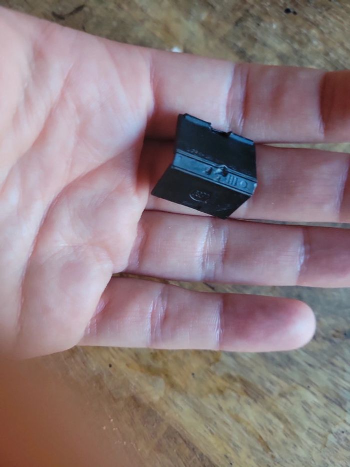 Lot Jouet lego ordinateur et pièce escalier lego blanche - photo numéro 3