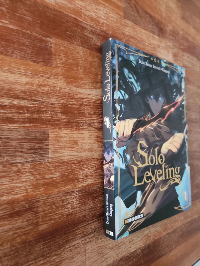 Bande dessinée : Solo Leveling - photo numéro 2