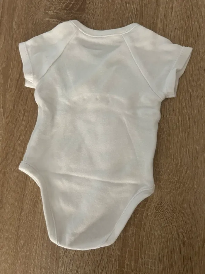 Bodies manche courte taille 1 mois - photo numéro 2