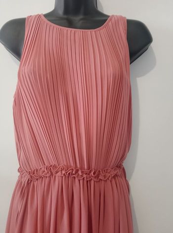 🌸Robe plissée rose H&M – Taille 40 🌸
