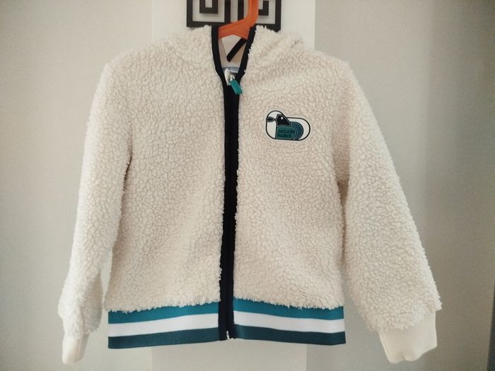 Belle veste en mouton garçon 4  ans Jacadi neuf