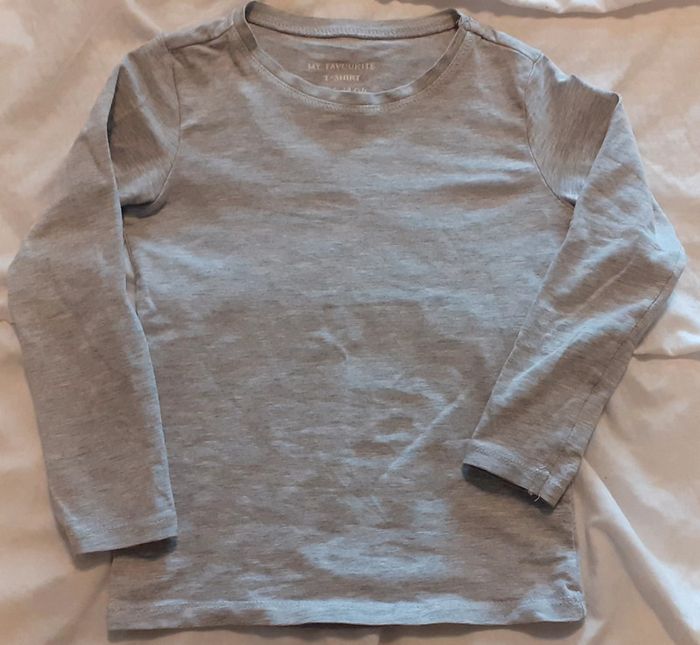 Haut manches longues enfant 4-5 ans / Zeeman