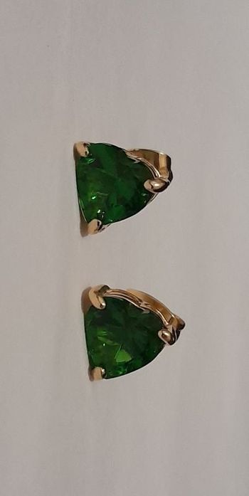 Boucle d'oreilles cœur vert