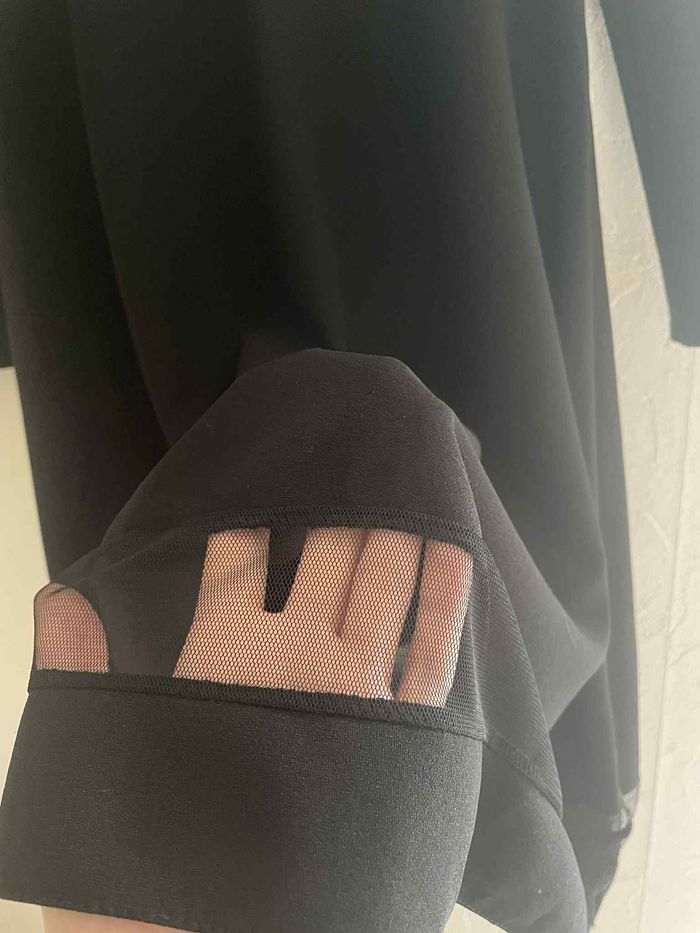 robe noire - photo numéro 7