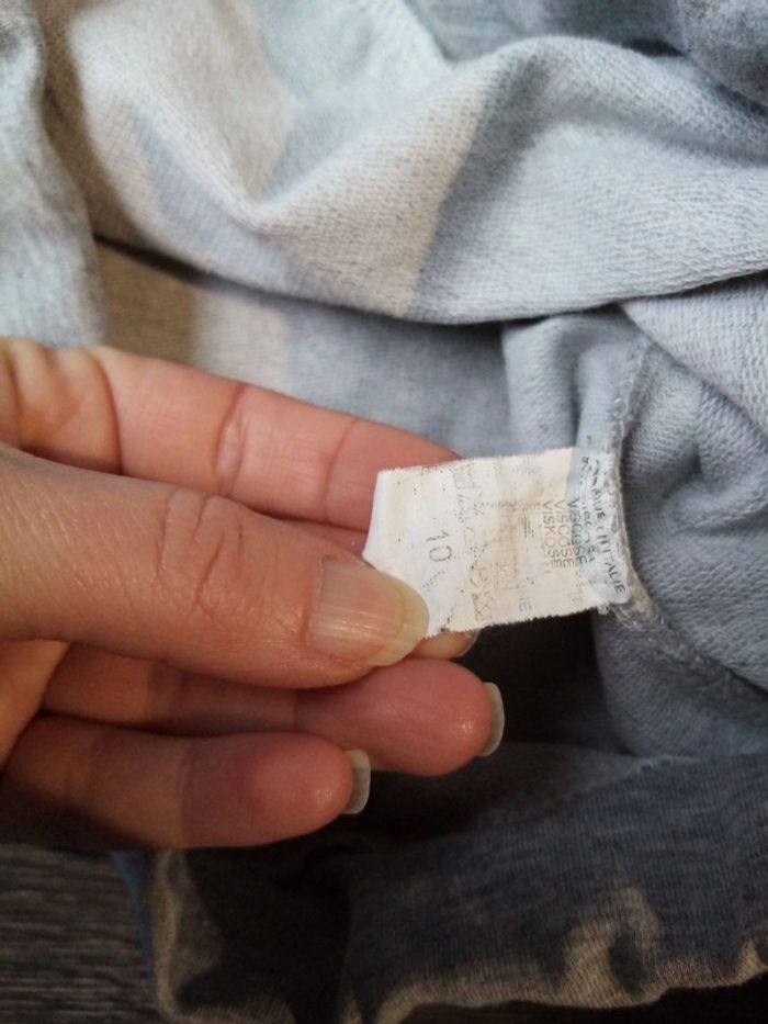 Mini sweat à capuche 10a - photo numéro 3