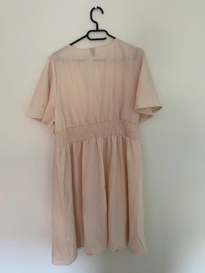 Robe beige Shein taille 2XL - photo numéro 4
