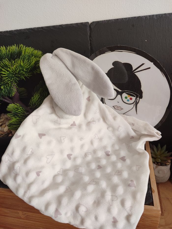 doudou lapin plat gris blanc noeud rayé coeur rayure Violet Rose DD03219 - photo numéro 2