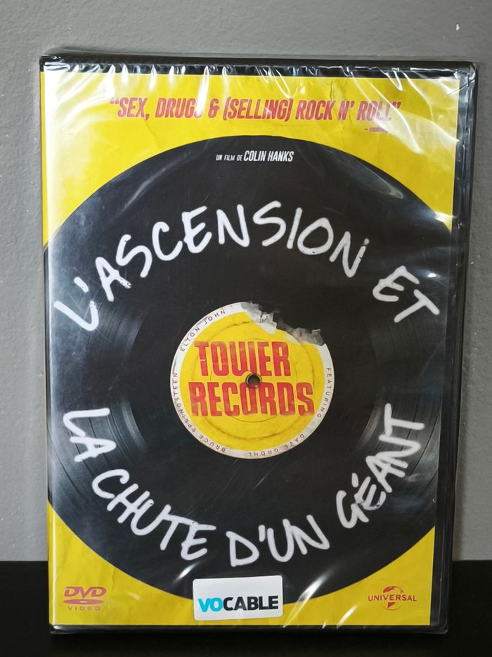 DVD du film documentaire "l'ascension et la chute d'un géant"