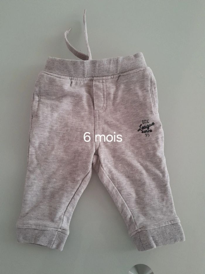 Jogging gris 6m
