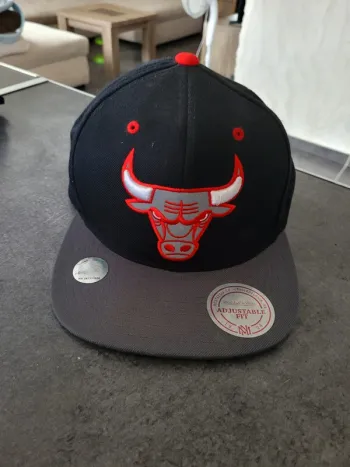 Casquette neuve mitchell & ness