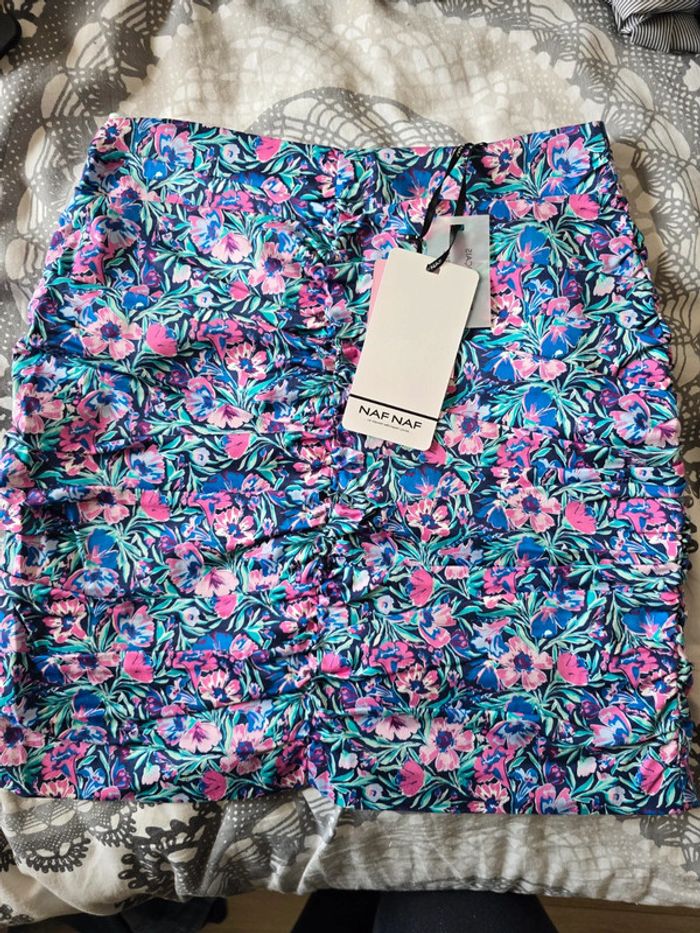 Jupe à fleurs - photo numéro 6