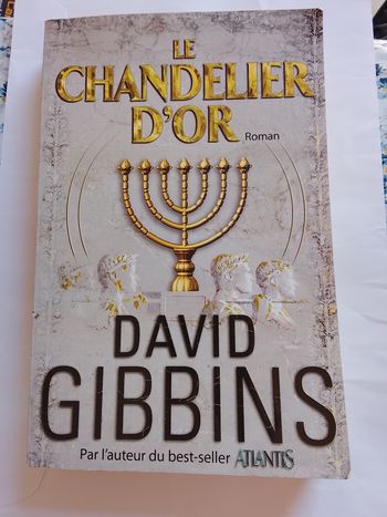 Le chandelier d'or. David Biggins