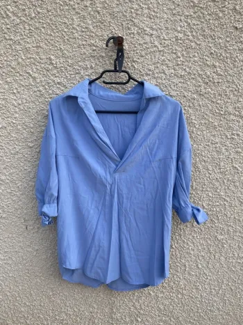 Blouse bleue taille S/M
