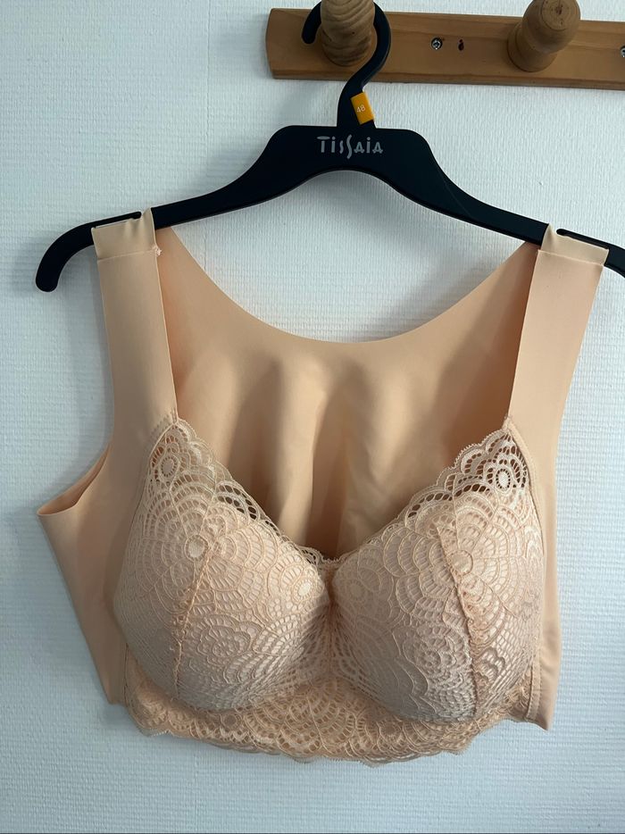 Brassière sans armature
