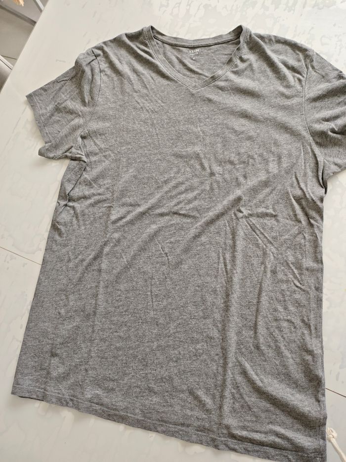 Tee shirt col V - photo numéro 3