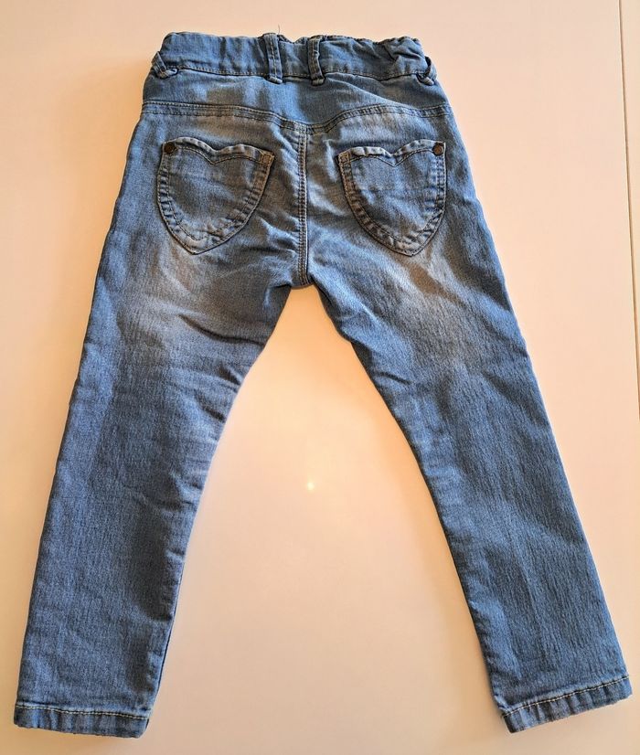 Lot de 2 jeans fille 4 ans TBE - photo numéro 9
