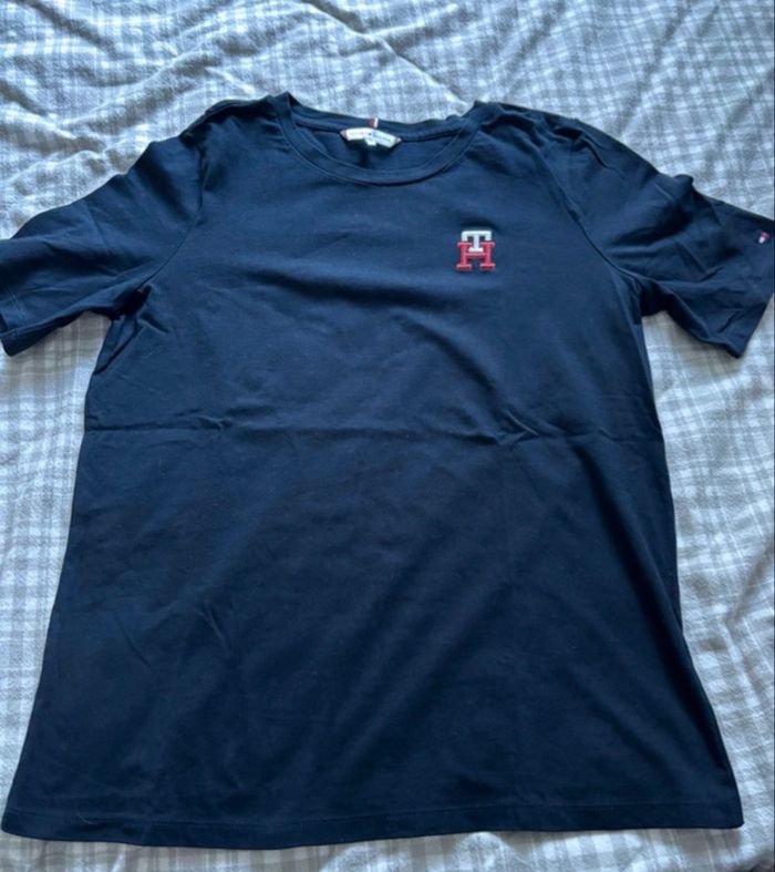 Teeshirt tommy Hilfiger - photo numéro 2