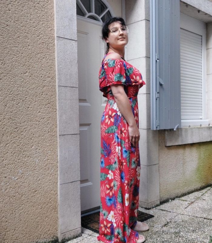 Magnifique robe pour taille L - photo numéro 4