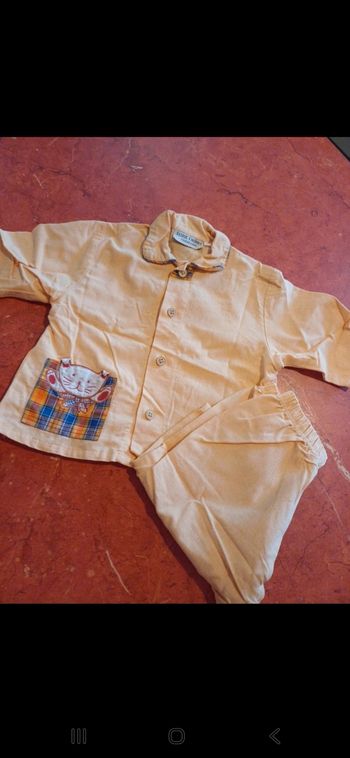 Pyjama bébé taille 12 mois