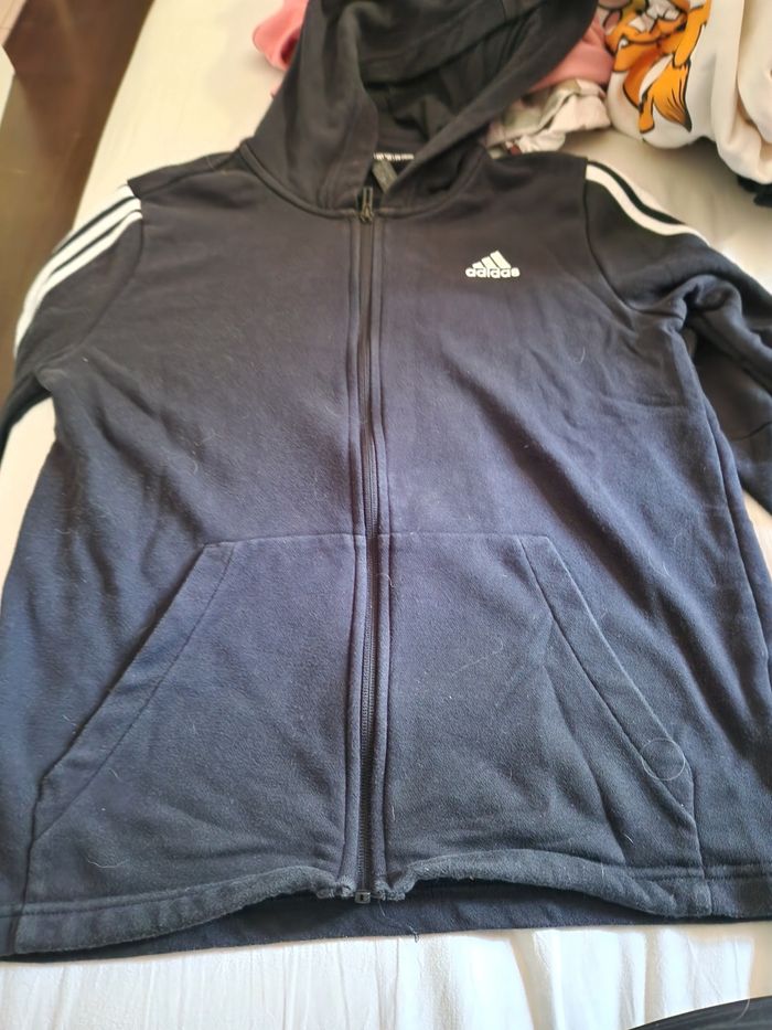 C'est adidas