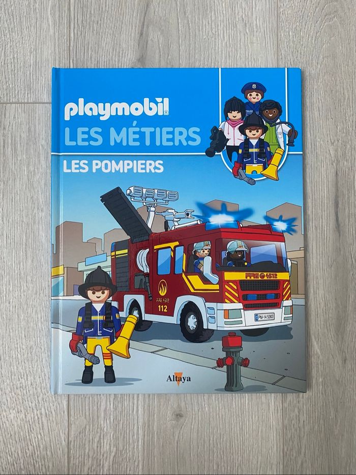 Livre Playmobil "Les Pompiers"🚒 - photo numéro 2