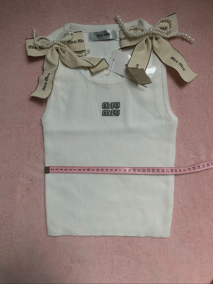 Lot de haut MiuMiu - photo numéro 6