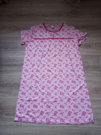 Chemise de nuit manches courtes rose et rouge marque Anne de Lancay taille M