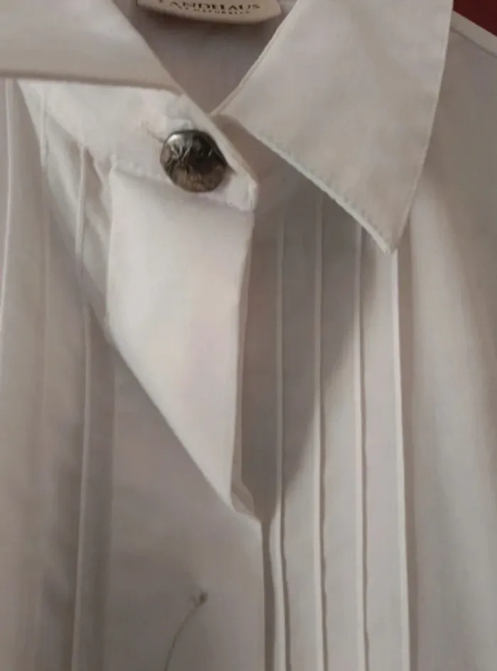 Chemise Landhaus C&A t.42 broderie - photo numéro 3