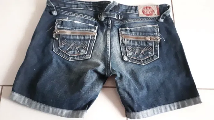 Short' le temps des cerises' taille 36 - photo numéro 2
