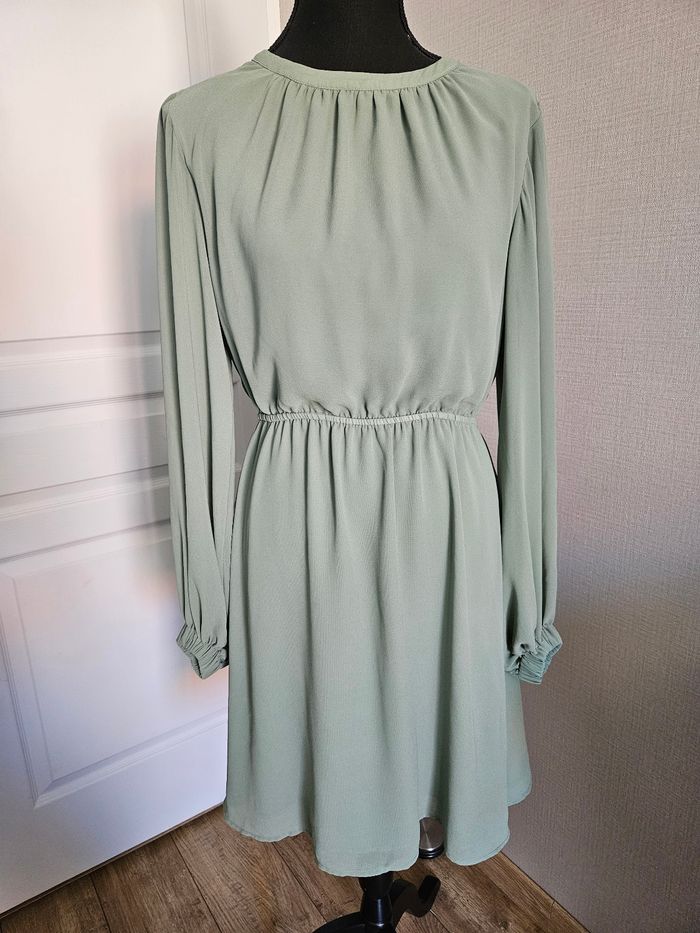 Robe manches longues vertes d'eau H&M taille 38 - photo numéro 1