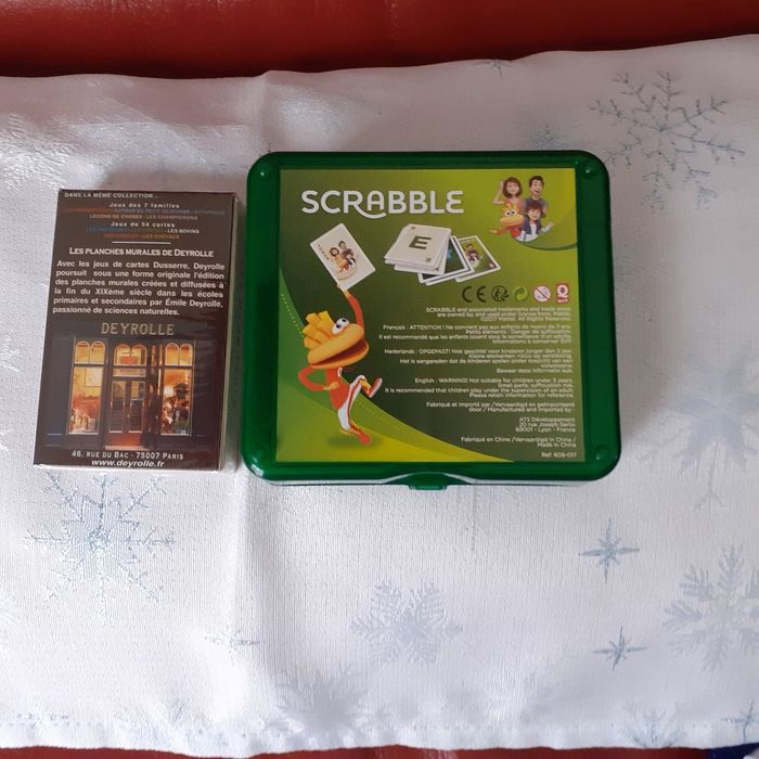 Lot jeux: Scrabble format voyage+Jeu 7 familles Mammifères - photo numéro 2
