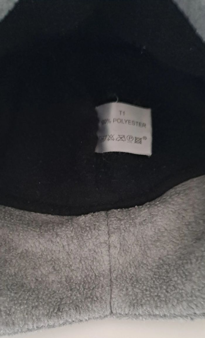 Bonnet gris polaire T1 (2/3 ans) - photo numéro 3