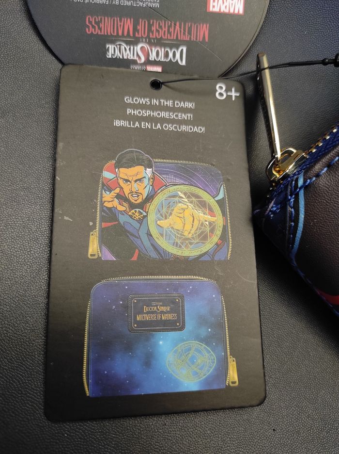 Porte monnaie loungefly marve l studio docteur strange  neuf - photo numéro 3