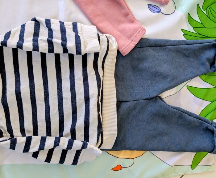 Lot hauts bébé fille 6 mois - photo numéro 5