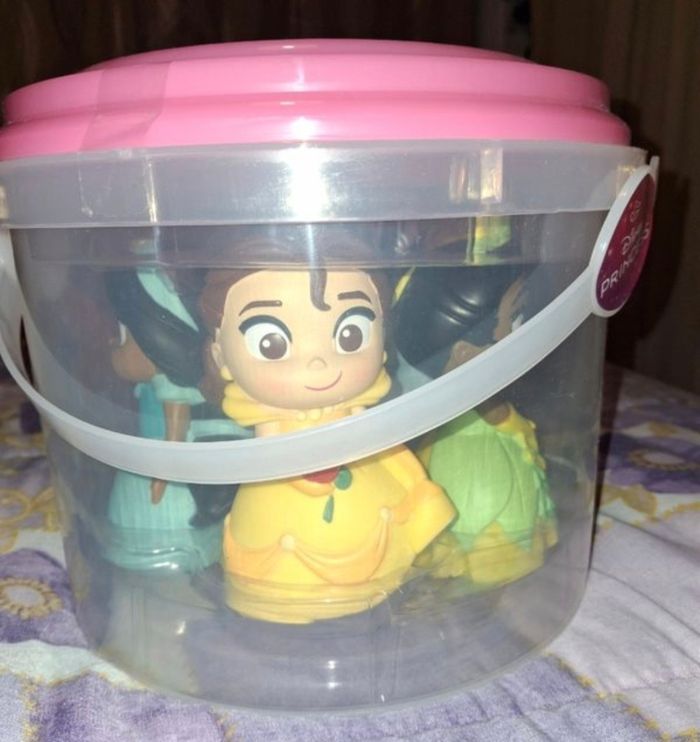 Seau figurines princesses disney pour bain - photo numéro 3