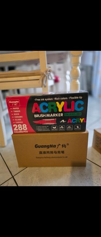 Boite feutre Guangna 288 neuf