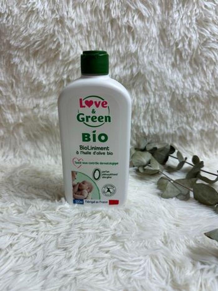 Liniment love & Green