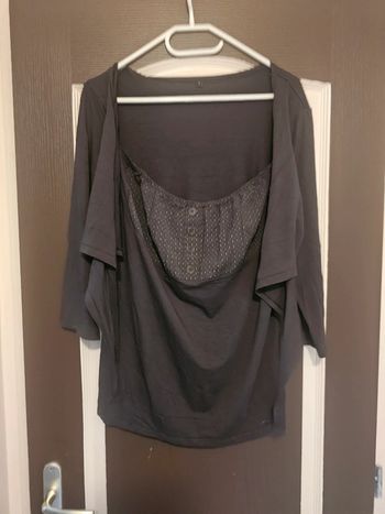 Tee shirt