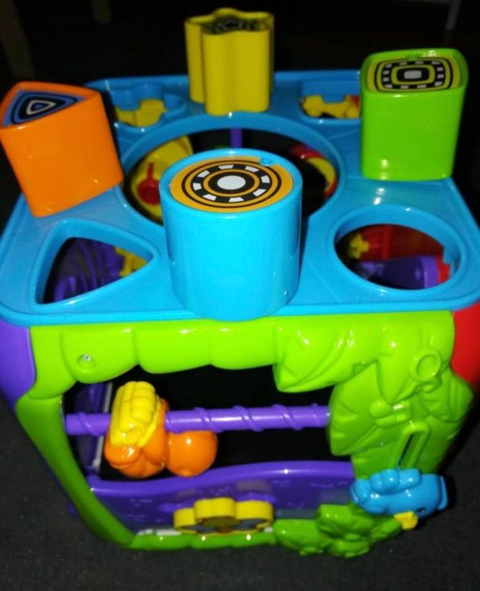 Cube Vtech 9 mois - photo numéro 2