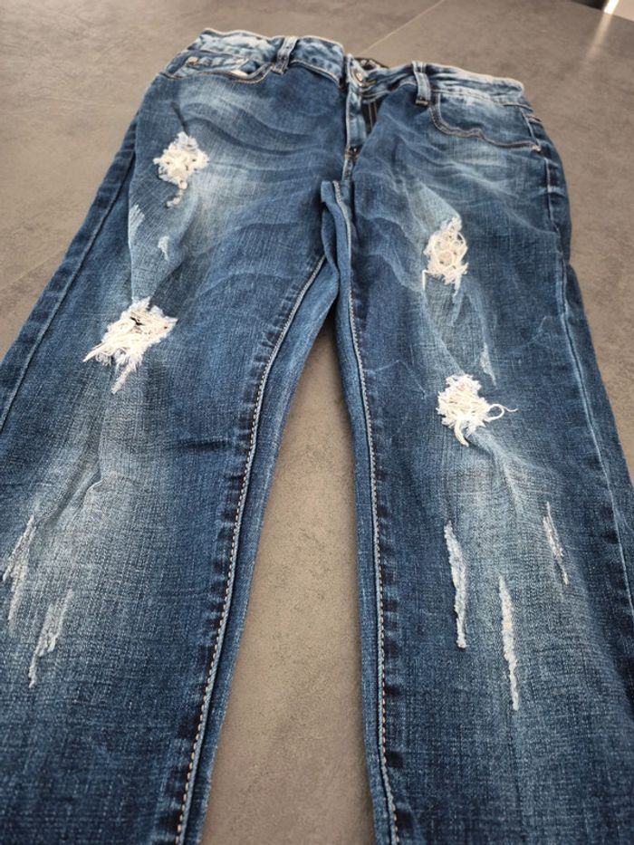Jeans neuf T.40 - photo numéro 2