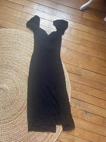 Robe noire Bershka