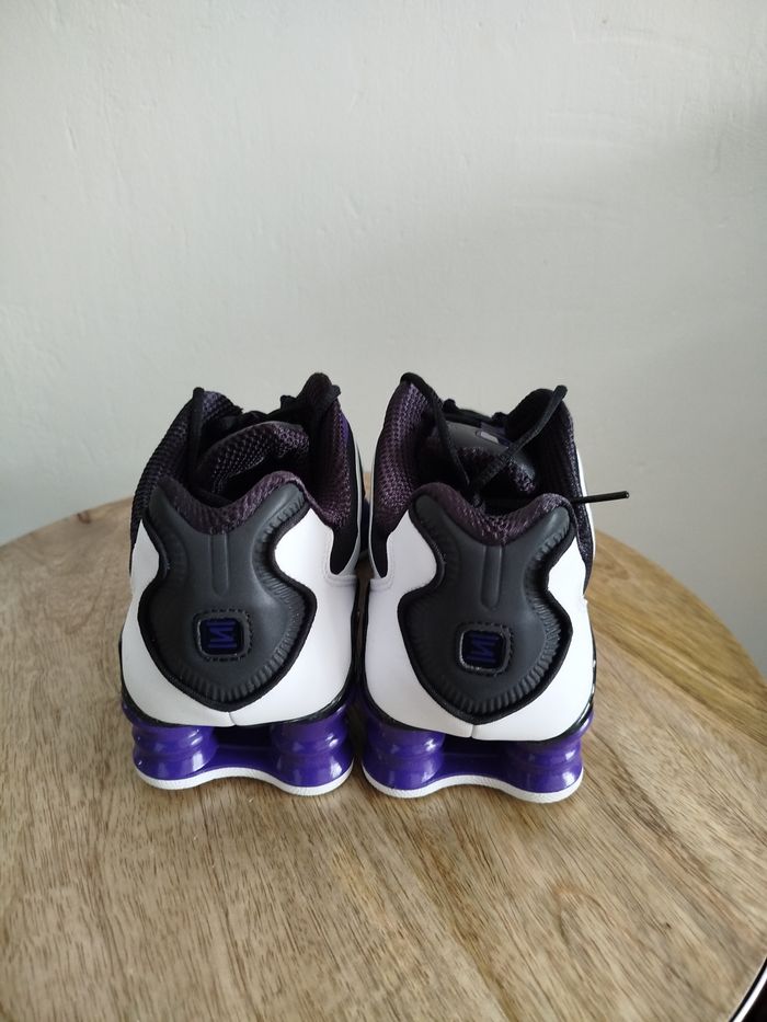 Baskets Nike T 38,5 - photo numéro 7