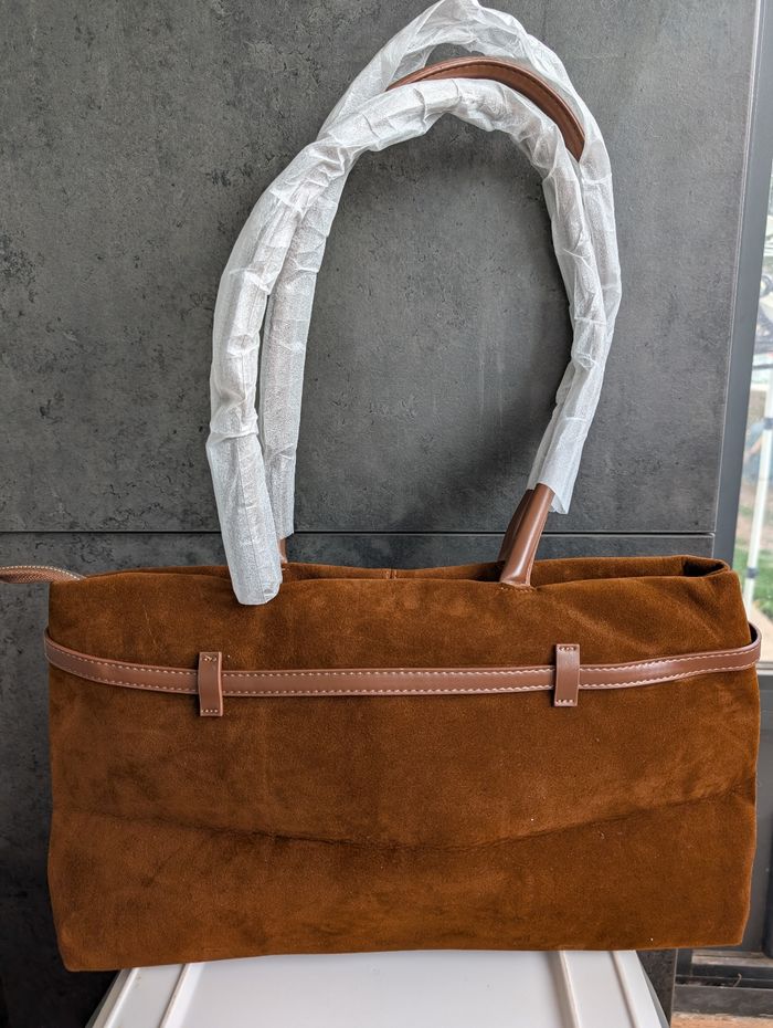 Sac à main tendance en simili daim camel - photo numéro 2